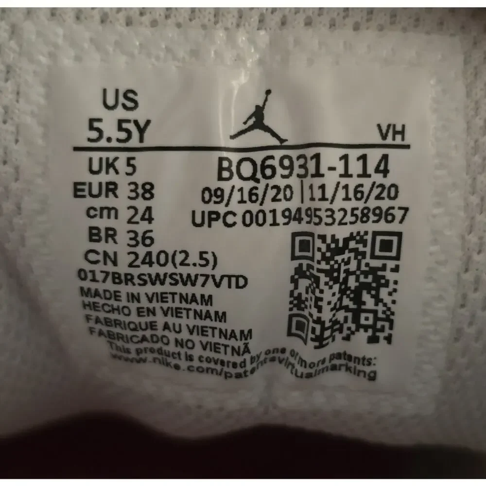 Nike Air Jordan 1 Mid SE GS Take Flight BQ6931-114 Youth Size 5.5Y